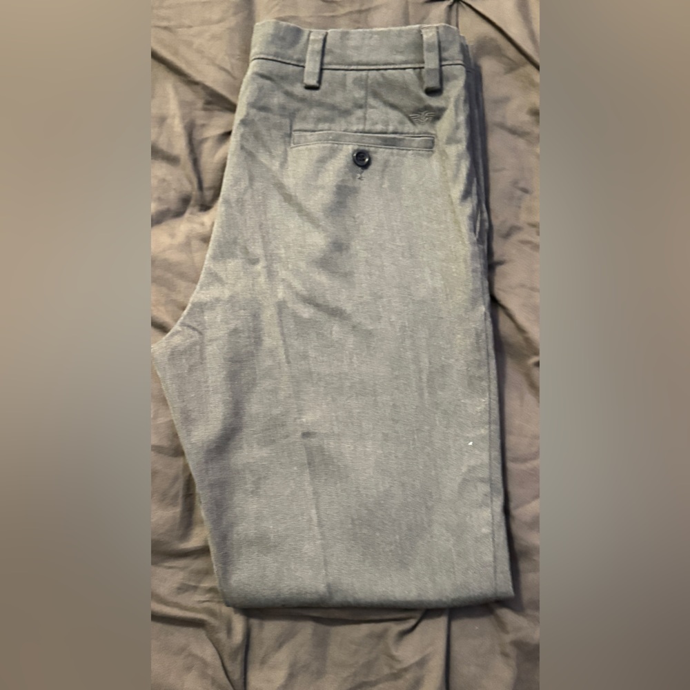 GUC Men’s DOCKERS Flat Front Straight Fit Chino’s in Grey Size 34x32